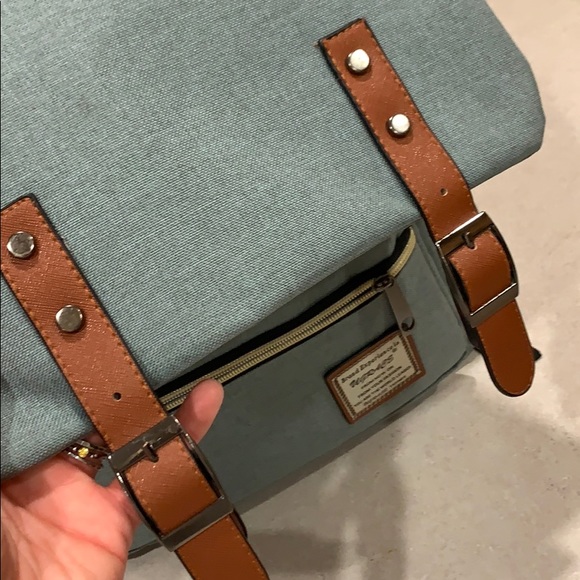 Laptop Backback - Picture 2 of 6